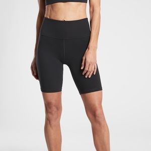 Athleta Elation Shorts – 8”